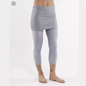 Lululemon Yin To You Skirted Crop Fossil 4
